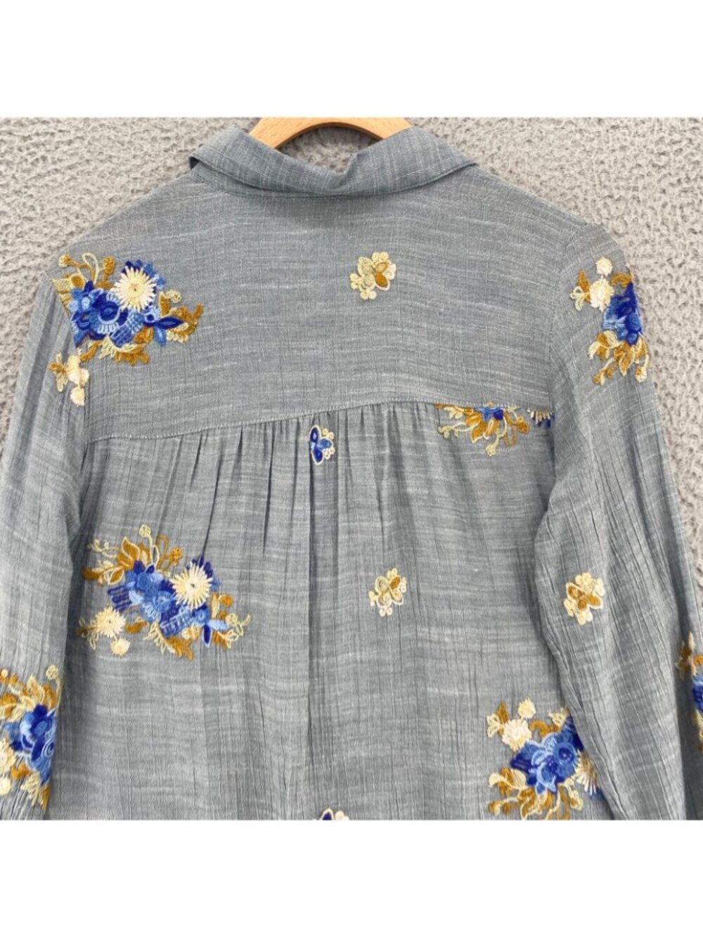 Figueroa & Flower Shirt Womens Small Gray Floral Embroidered Tunic Long Sleeve - Picture 5 of 11